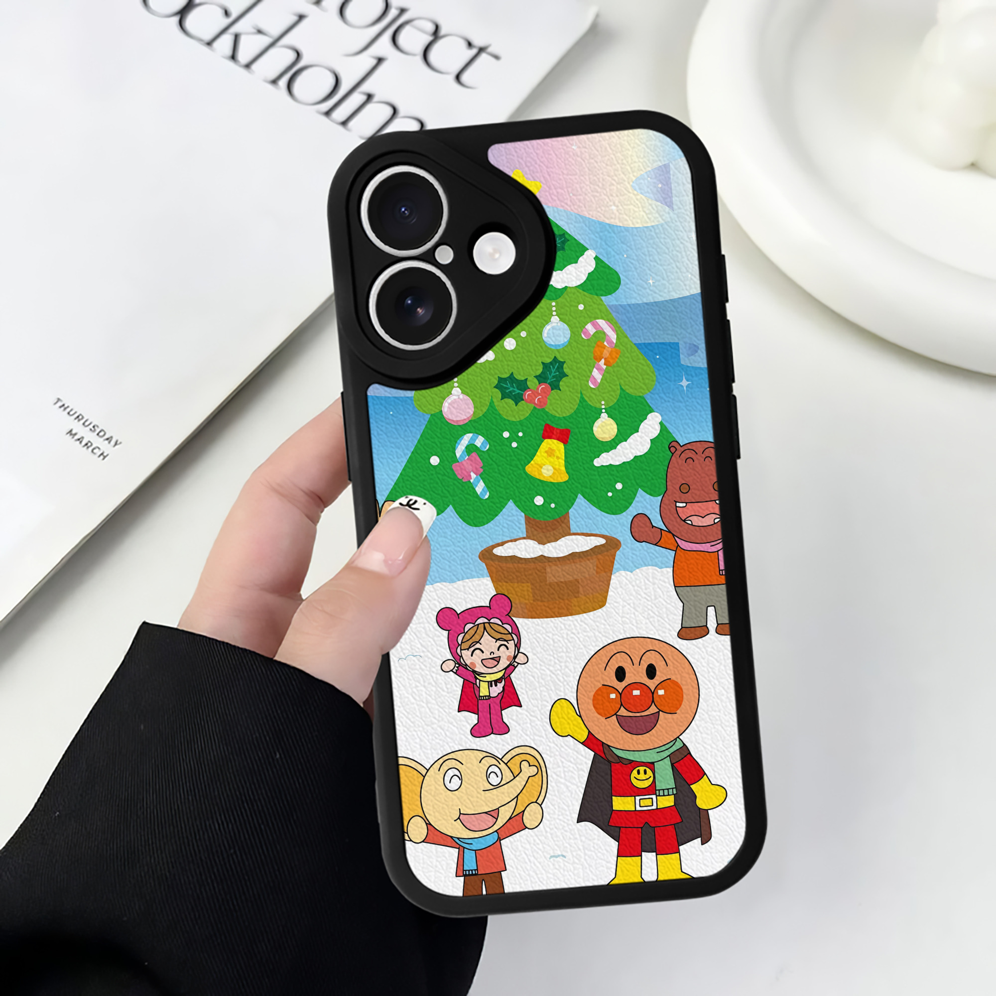 （画像用） アンパンマン Anpanman 【iPhone 16シリーズ対応】シリコンスマホケース（レザー調） 材質：シリコン